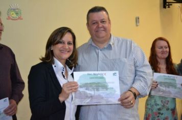 Foto - Primeira Turma da Capacitação do Bom Negócio Paraná de Pérola recebe certificados