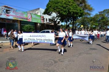Foto - Desfile Cívico em comemoração ao aniversário de Pérola encanta moradores / Parte 1