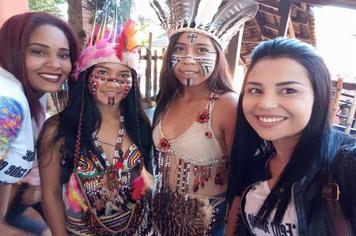 Alunos de Pérola participam de Semana Cultural Indígena