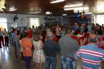 Foto - Almoço em homenagem ao dia das Mâes