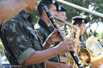 Foto - 17/05/2014 - Exercito Brasileiro realizou uma Ação Cívica Social em Pérola         