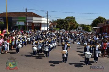 Foto - Desfile Cívico em comemoração ao aniversário de Pérola encanta moradores / Parte 1