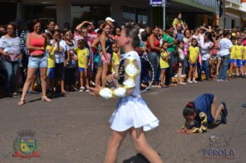 Foto - Desfile Cívico em comemoração ao aniversário de Pérola encanta moradores / Parte 1