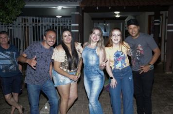 Foto - SHOW EM MOVIMENTO COM SIMÃO WOLF.