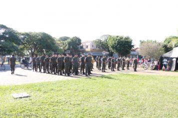 Foto - 17/05/2014 - Exercito Brasileiro realizou uma Ação Cívica Social em Pérola         