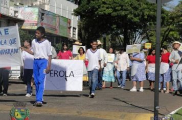 Foto - Desfile Cívico em comemoração ao aniversário de Pérola encanta moradores / Parte 2