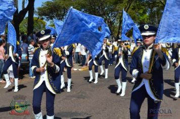 Foto - Desfile Cívico em comemoração ao aniversário de Pérola encanta moradores / Parte 1