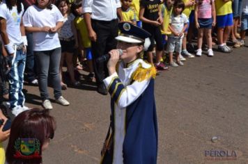 Foto - Desfile Cívico em comemoração ao aniversário de Pérola encanta moradores / Parte 1