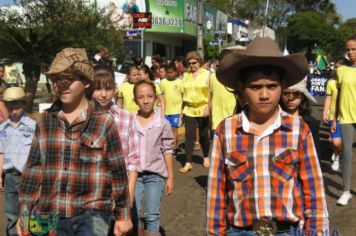 Foto - Desfile Cívico em comemoração ao aniversário de Pérola encanta moradores / Parte 2