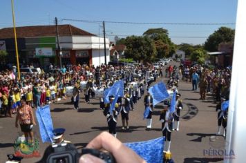 Foto - Desfile Cívico em comemoração ao aniversário de Pérola encanta moradores / Parte 1