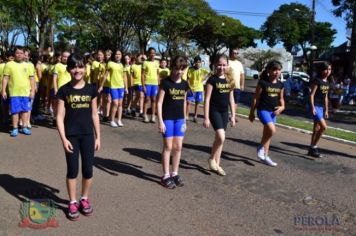 Foto - Desfile Cívico em comemoração ao aniversário de Pérola encanta moradores / Parte 1