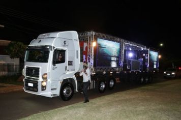 Foto - SHOW EM MOVIMENTO COM SIMÃO WOLF.