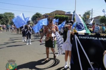 Foto - Desfile Cívico em comemoração ao aniversário de Pérola encanta moradores / Parte 2