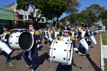 Foto - Desfile Cívico em comemoração ao aniversário de Pérola encanta moradores / Parte 1