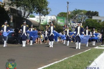 Foto - Desfile Cívico em comemoração ao aniversário de Pérola encanta moradores / Parte 2