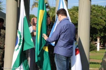 Foto - 17/05/2014 - Exercito Brasileiro realizou uma Ação Cívica Social em Pérola         