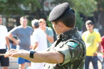 Foto - 17/05/2014 - Exercito Brasileiro realizou uma Ação Cívica Social em Pérola         