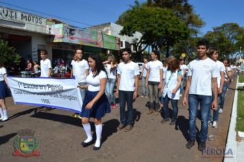 Foto - Desfile Cívico em comemoração ao aniversário de Pérola encanta moradores / Parte 1