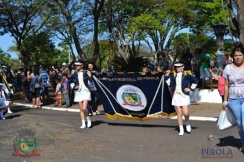 Foto - Desfile Cívico em comemoração ao aniversário de Pérola encanta moradores / Parte 1