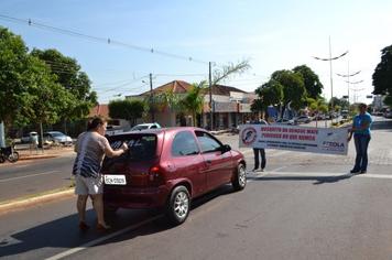 Pérola reforça campanha para combater a dengue.